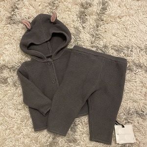 Victoria Beckham for Target 9M Bunny Sweater/Pant Set